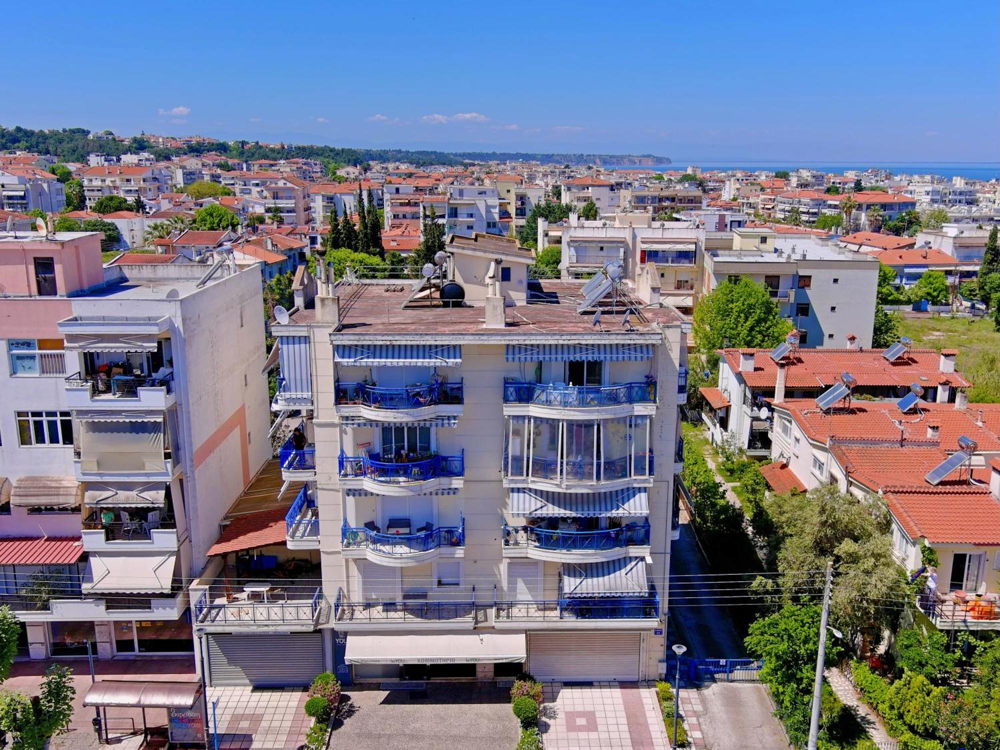 Lovely And Sunny Apartament 300M From Beach!! Peraía Exteriör bild